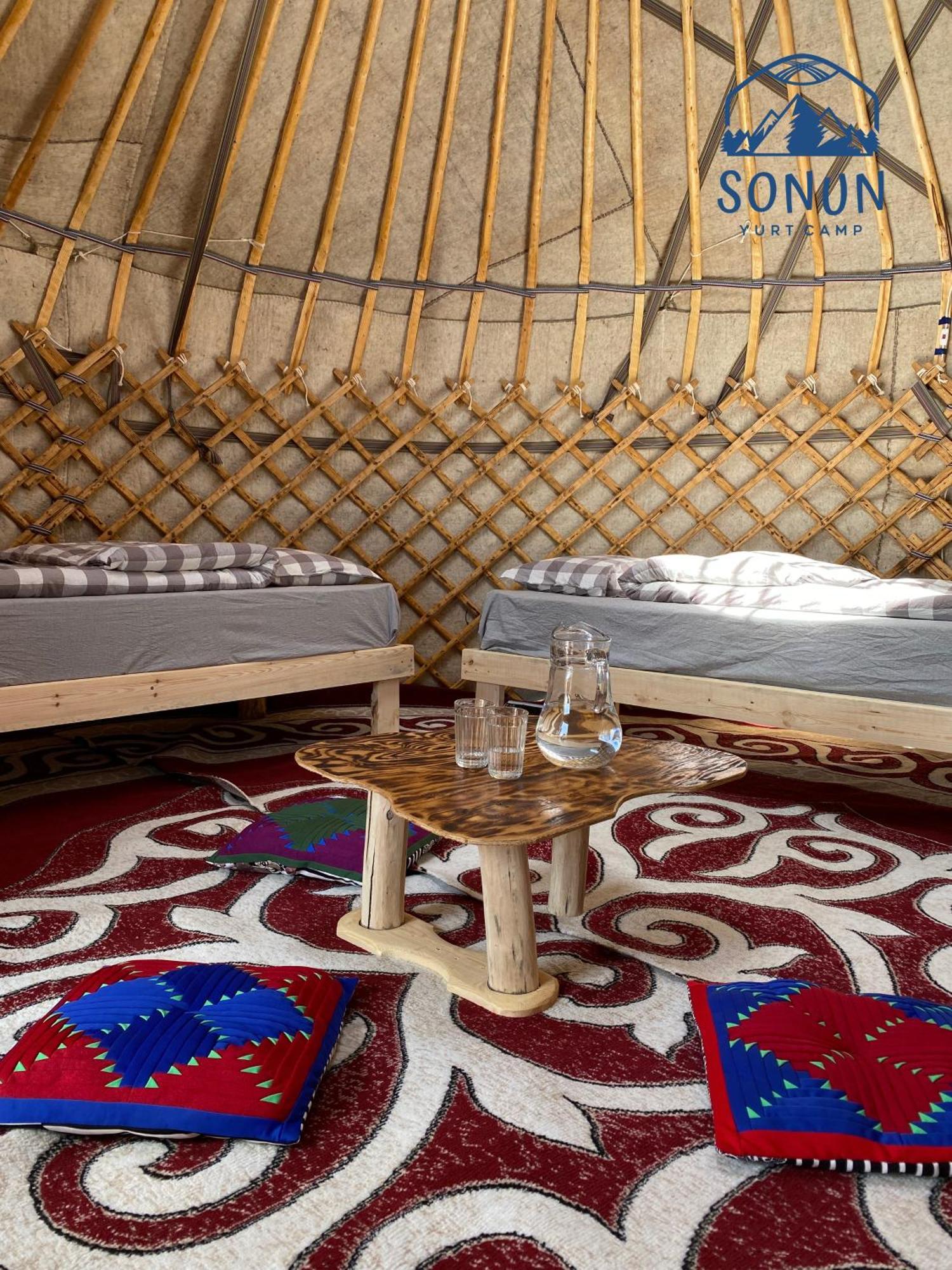 Yurt Camp Sonun Hotel Bokonbayevo Ngoại thất bức ảnh